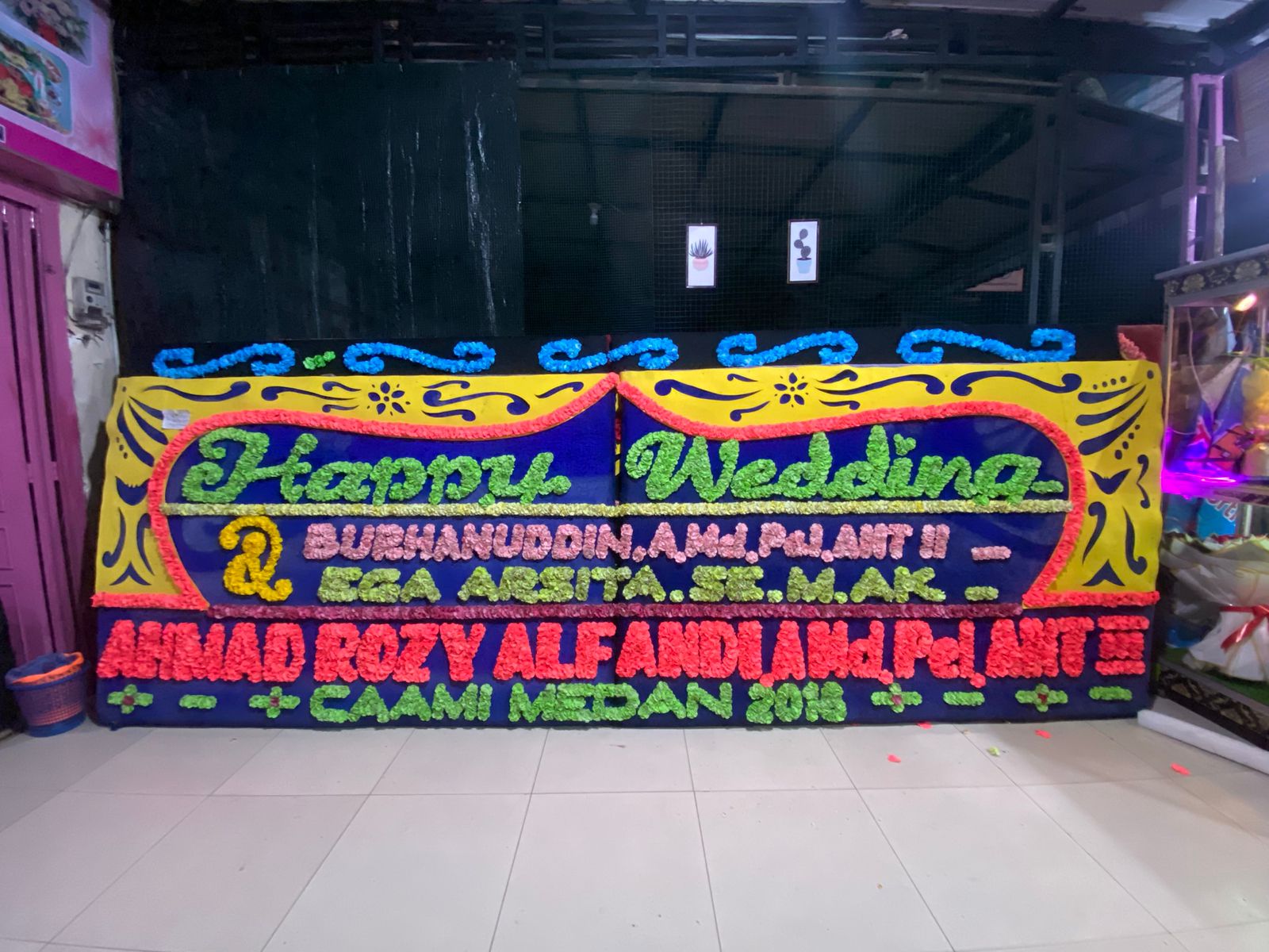 Papan Bunga Happy Wedding - Papan Bunga Khanaya Florist Medan